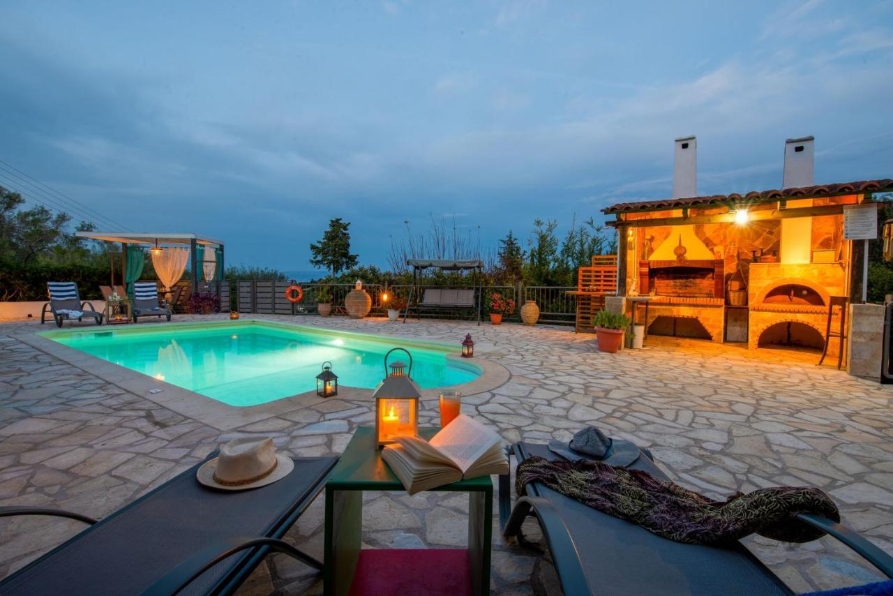 Villa Yiotta Kalodhikatika Exterior foto